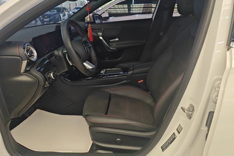 Used Mercedes-Benz A-Class 2024 Updated A 200 L Fashion Version Left Front Seat