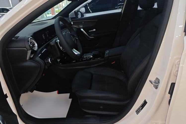 Used Mercedes-Benz A-Class 2024 A 200 L Fashion Model Left Front Seat