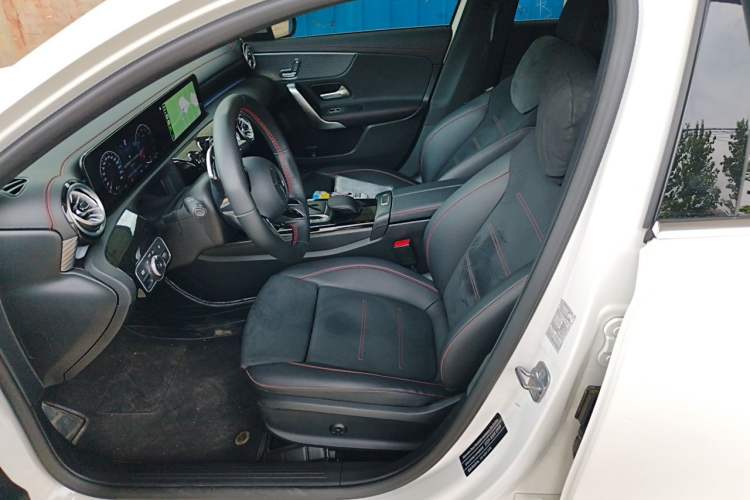 Used Mercedes-Benz A-Class 2024 A 200 L Fashion Model Left Front Seat
