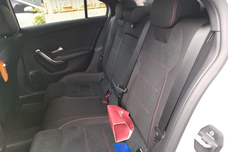 Used Mercedes-Benz A-Class 2024 Updated A 200 L Fashion Version Left Rear Seat
