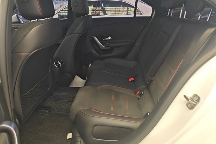 Used Mercedes-Benz A-Class 2024 Updated A 200 L Fashion Version Left Rear Seat