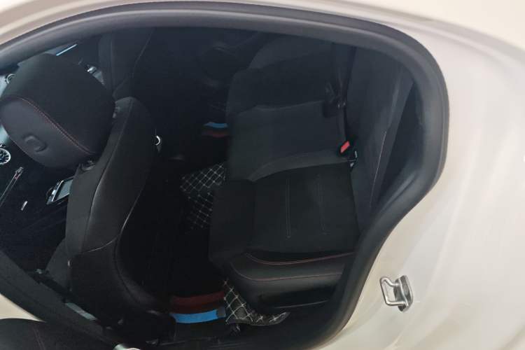Used Mercedes-Benz A-Class 2024 Updated A 200 L Fashion Version Left Rear Seat