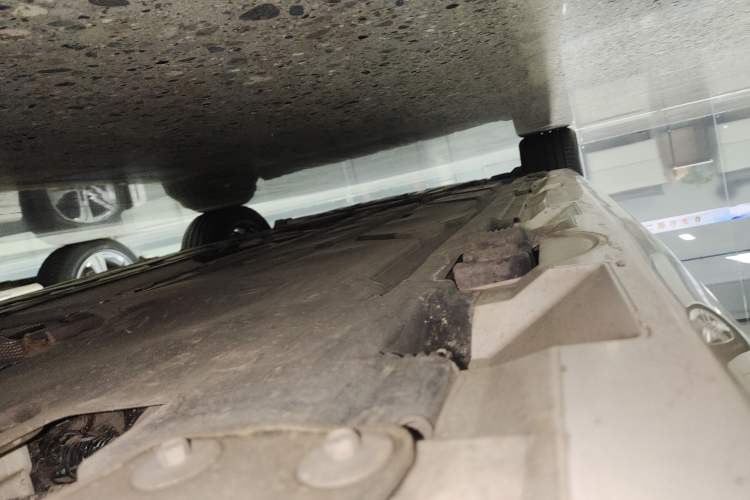 Used Mercedes-Benz A-Class 2024 Updated A 200 L Fashion Version Left Side Sill