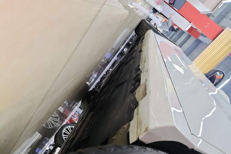Used Mercedes-Benz A-Class 2024 Updated A 200 L Fashion Version Left Side Sill