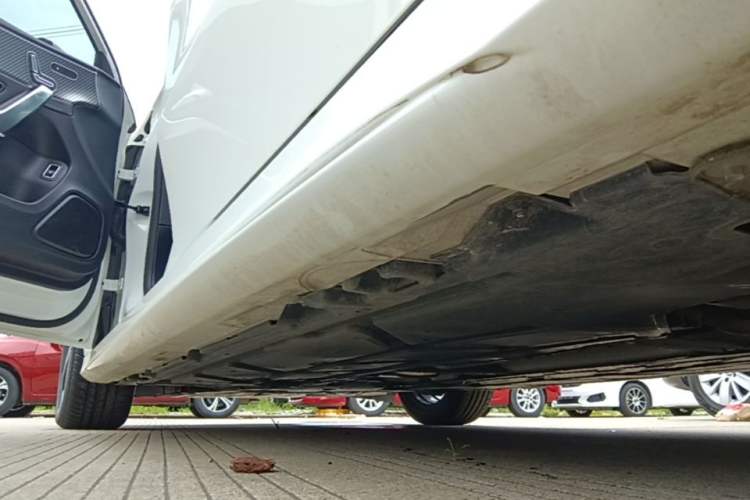 Used Mercedes-Benz A-Class 2024 Updated A 200 L Fashion Version Left Side Sill