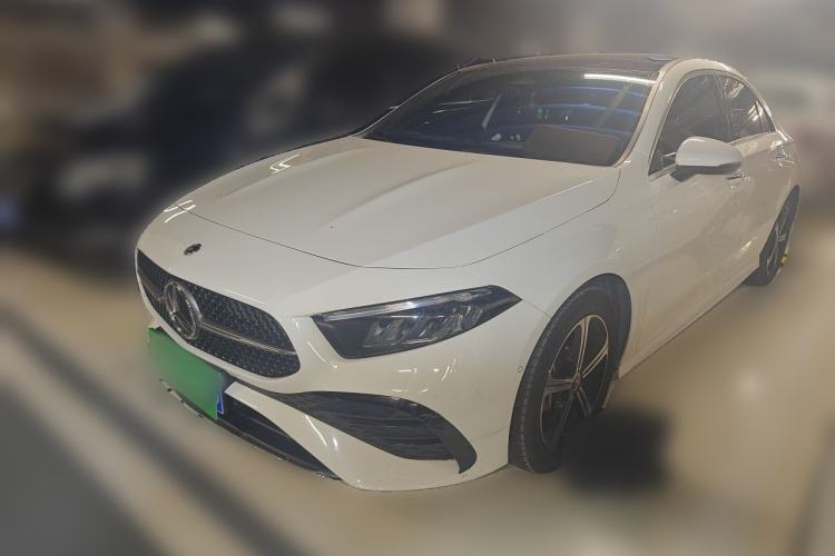 Ojetý Mercedes-Benz A-Class 2024 A 200 L Fashion Model Guazi used car, China used car export, Used car for sale, Used  cars, Cheapest cars for sale