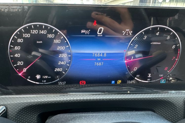 Used Mercedes-Benz A-Class 2024 Updated A 200 L Fashion Version Odometer Close Up