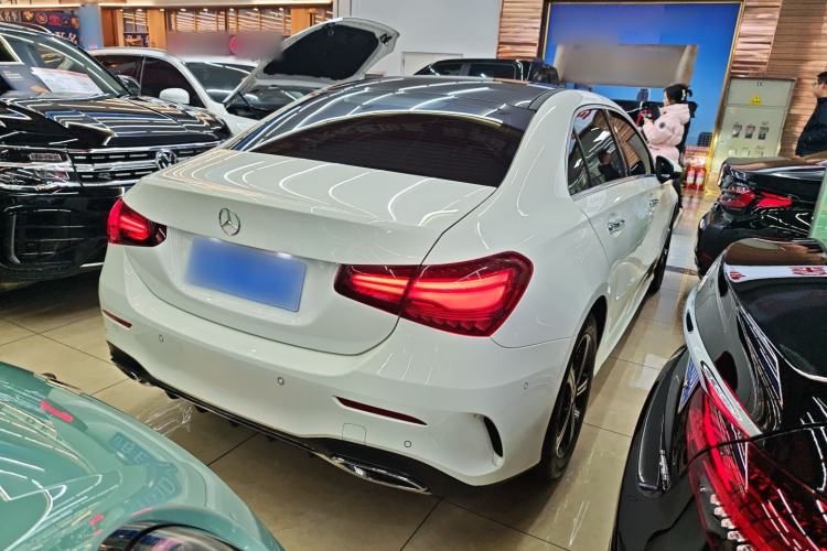 Used Mercedes-Benz A-Class 2024 Updated A 200 L Fashion Version Rear Right 45 Deg