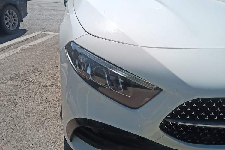Used Mercedes-Benz A-Class 2024 Updated A 200 L Fashion Version Right Front Headlight