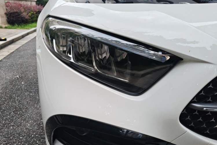 Used Mercedes-Benz A-Class 2024 A 200 L Fashion Model Right Front Headlight