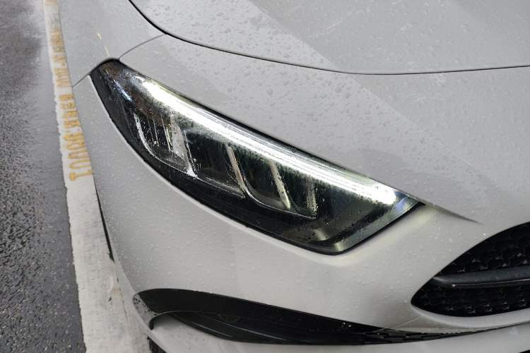 Used Mercedes-Benz A-Class 2024 A 200 L Fashion Model Right Front Headlight