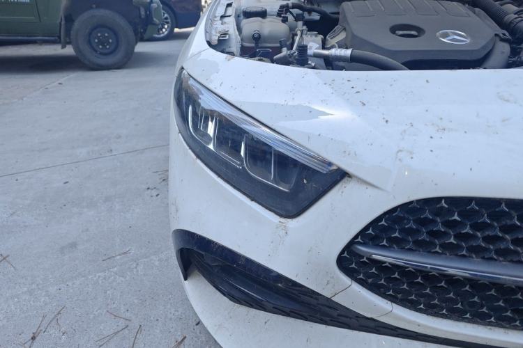 Used Mercedes-Benz A-Class 2024 Updated A 200 L Fashion Version Right Front Headlight