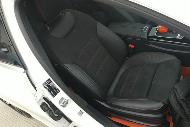 Used Mercedes-Benz A-Class 2024 Updated A 200 L Fashion Version Right Front Seat