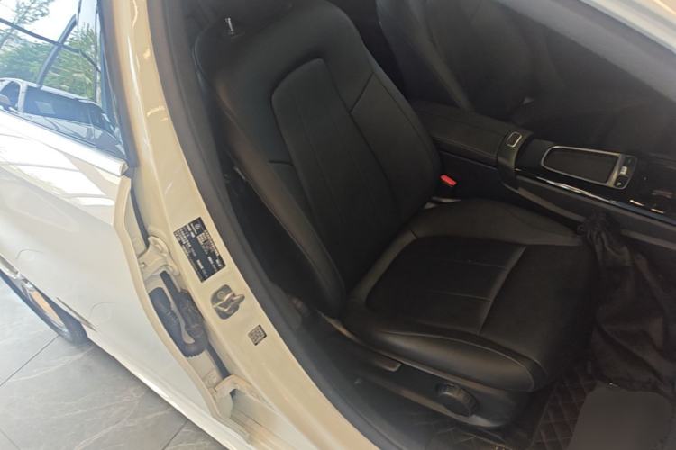 Used Mercedes-Benz A-Class 2024 Updated A 180 L Right Front Seat