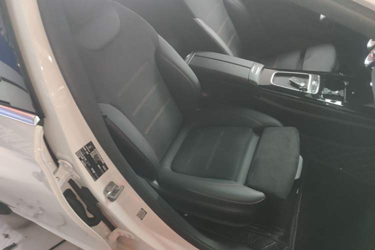 Used Mercedes-Benz A-Class 2024 Updated A 200 L Fashion Version Right Front Seat
