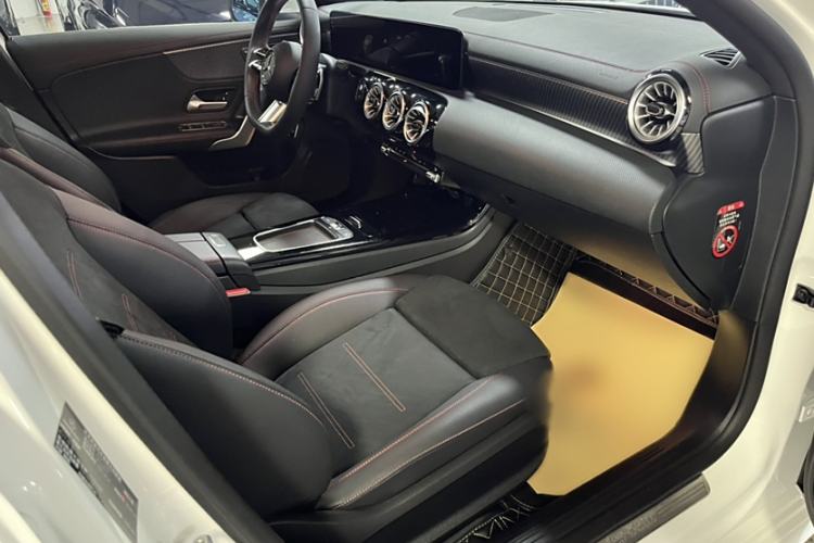 Used Mercedes-Benz A-Class 2024 Updated A 200 L Fashion Version Right Front Seat