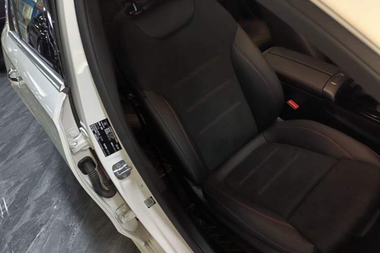 Used Mercedes-Benz A-Class 2024 A 200 L Fashion Model Right Front Seat