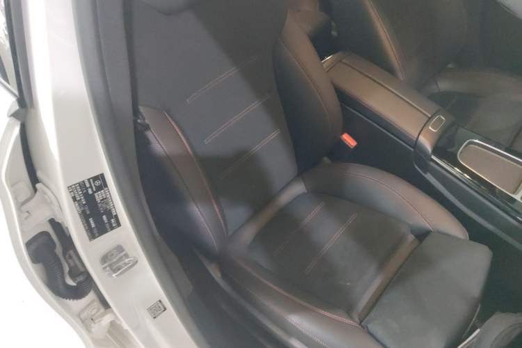 Used Mercedes-Benz A-Class 2024 Updated A 200 L Fashion Version Right Front Seat
