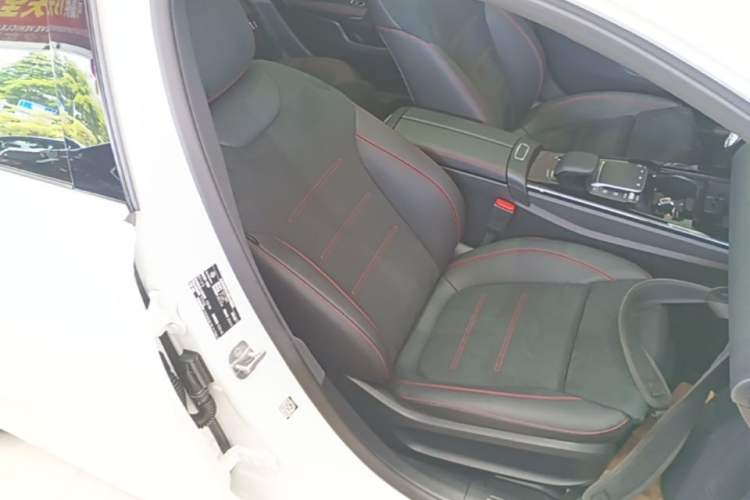 Used Mercedes-Benz A-Class 2024 A 200 L Fashion Model Right Front Seat