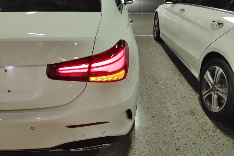 Used Mercedes-Benz A-Class 2024 Updated A 200 L Fashion Version Right Rear Taillight