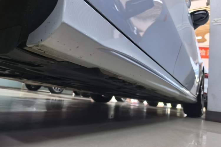 Used Mercedes-Benz A-Class 2024 A 200 L Fashion Model Right Side Sill