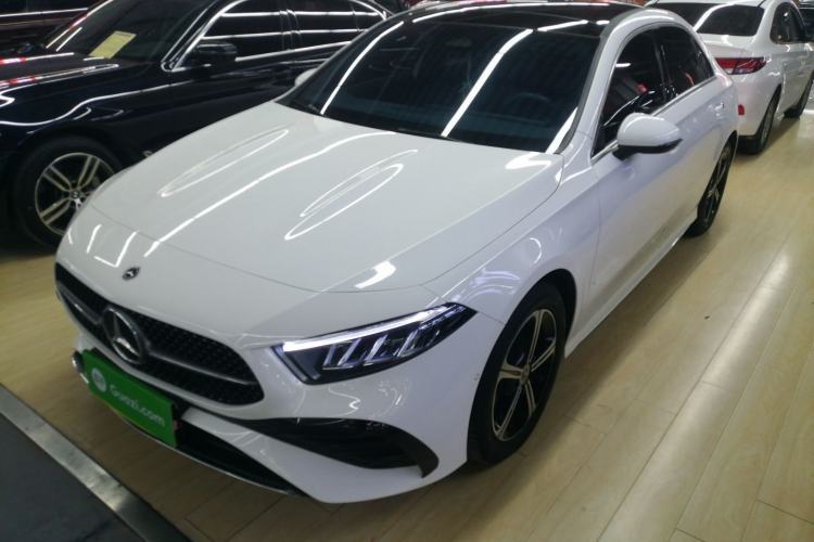 Ojetý Mercedes-Benz A-Class 2024 A 200 L Fashion Model Guazi used car, China used car export, Used car for sale, Used  cars, Cheapest cars for sale