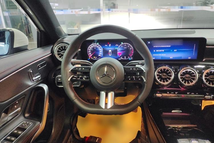 Used Mercedes-Benz A-Class 2024 Updated A 200 L Fashion Version Steering Wheel