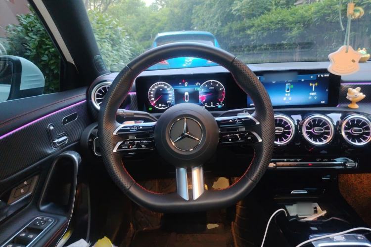 Used Mercedes-Benz A-Class 2024 Updated A 200 L Fashion Version Steering Wheel