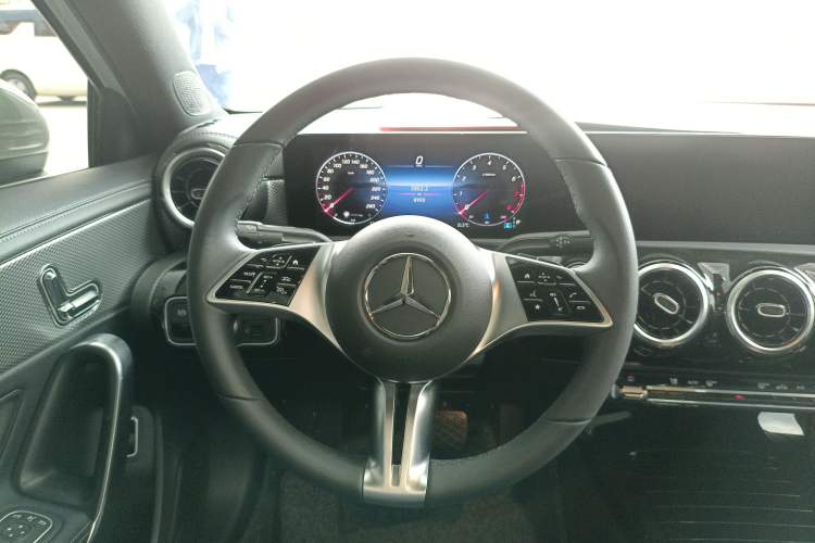 Used Mercedes-Benz A-Class 2024 A 180 L Steering Wheel