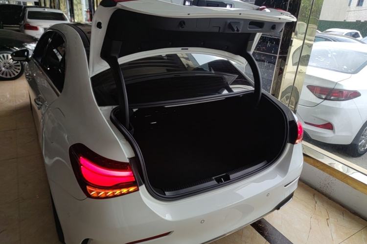 Used Mercedes-Benz A-Class 2024 Updated A 200 L Fashion Version Trunk