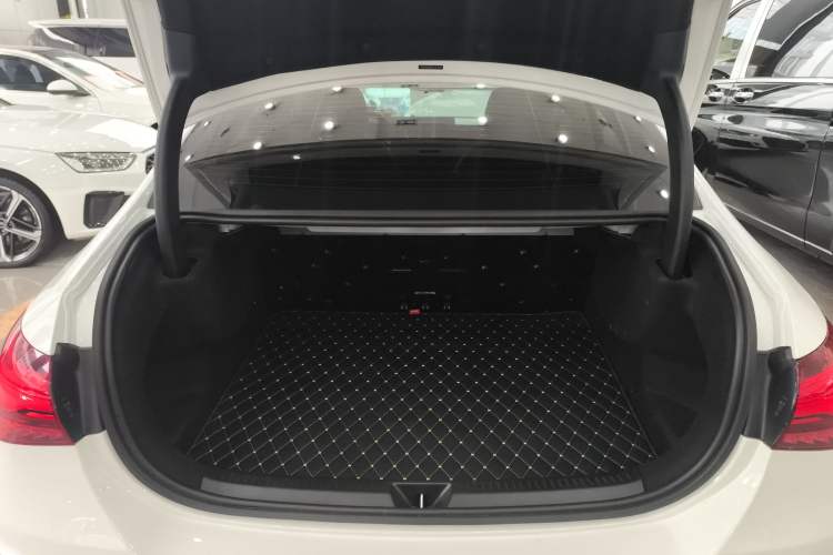 Used Mercedes-Benz A-Class 2024 A 200 L Fashion Model Trunk