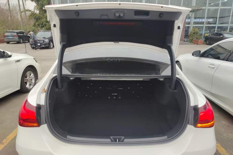 Used Mercedes-Benz A-Class 2024 A 200 L Fashion Model Trunk