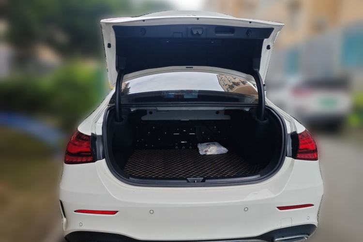 Used Mercedes-Benz A-Class 2024 Updated A 200 L Fashion Version Trunk