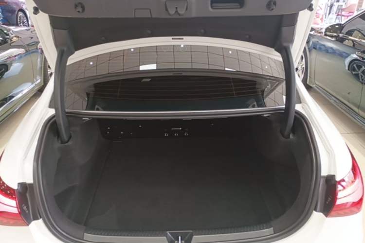 Used Mercedes-Benz A-Class 2024 A 200 L Fashion Model Trunk