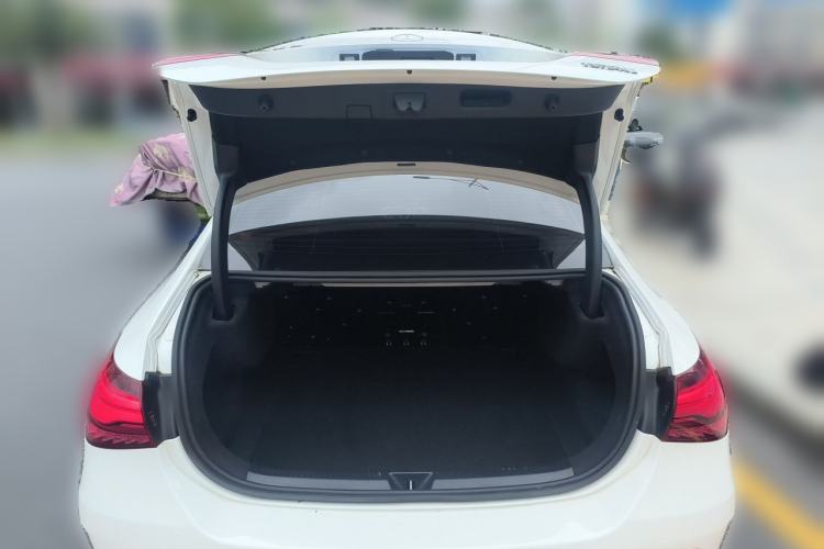 Used Mercedes-Benz A-Class 2024 Updated A 200 L Fashion Version Trunk