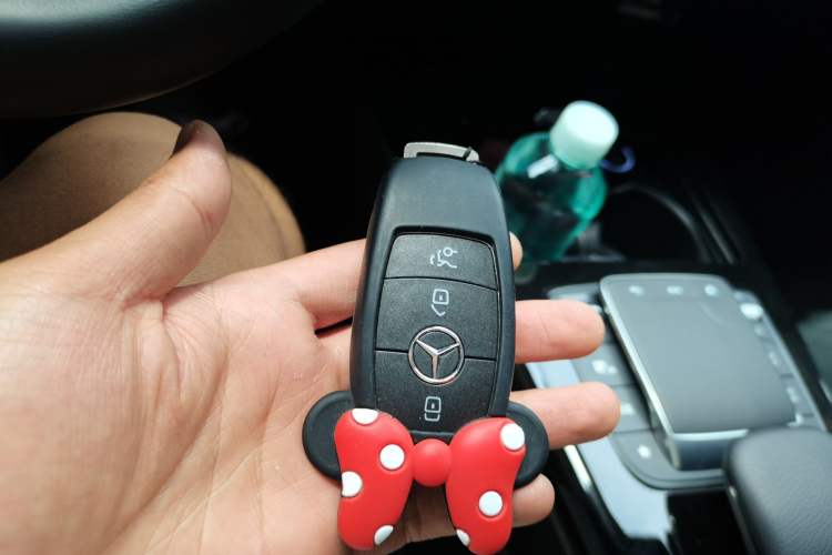 Used Mercedes-Benz A-Class 2024 Updated A 200 L Fashion Version Vehicle Key