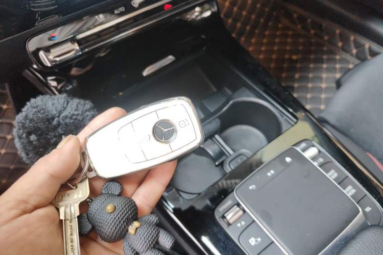 Used Mercedes-Benz A-Class 2024 A 200 L Fashion Model Vehicle Key