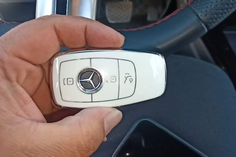 Used Mercedes-Benz A-Class 2024 Updated A 200 L Fashion Version Vehicle Key