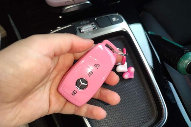 Used Mercedes-Benz A-Class 2024 Updated A 200 L Fashion Version Vehicle Key