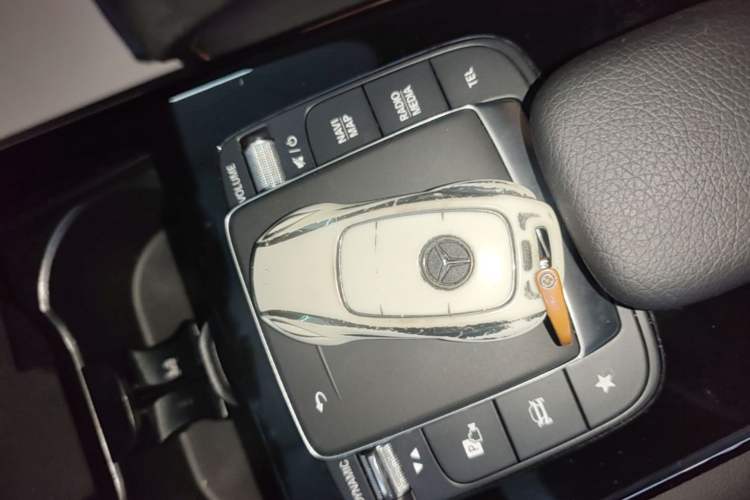 Used Mercedes-Benz A-Class 2024 A 200 L Fashion Model Vehicle Key