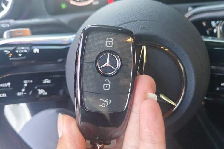 Used Mercedes-Benz A-Class 2024 A 200 L Fashion Model Vehicle Key