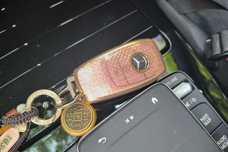 Used Mercedes-Benz A-Class 2024 A 200 L Fashion Model Vehicle Key