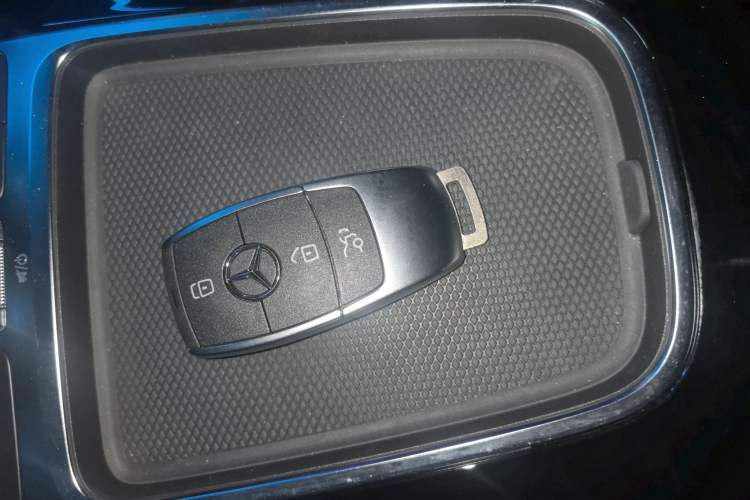 Used Mercedes-Benz A-Class 2024 Updated A 200 L Fashion Version Vehicle Key