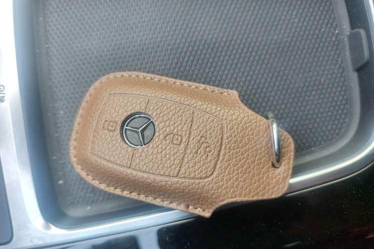 Used Mercedes-Benz A-Class 2024 Updated A 200 L Fashion Version Vehicle Key