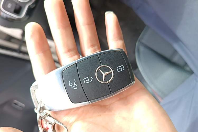 Used Mercedes-Benz A-Class 2024 Updated A 200 L Fashion Version Vehicle Key
