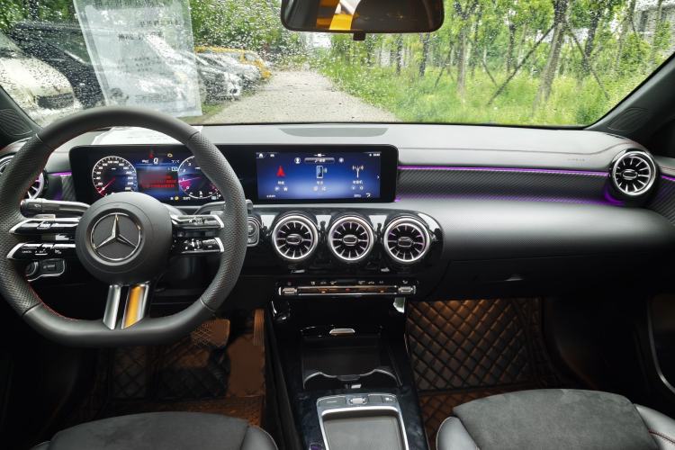Used Mercedes-Benz A-Class 2025 A 200 L Fashion Model Audio And AC Panel