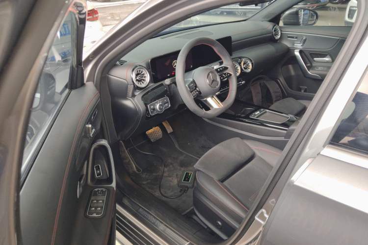 Used Mercedes-Benz A-Class 2025 A 200 L Fashion Model Driver Seat