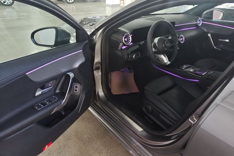 Used Mercedes-Benz A-Class 2025 A 180 L Driver Seat
