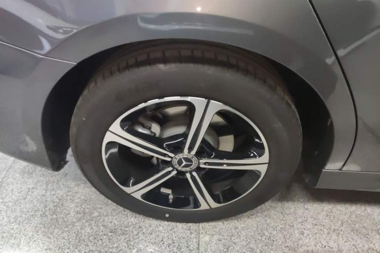 Used Mercedes-Benz A-Class 2025 A 200 L Fashion Model Exterior 5