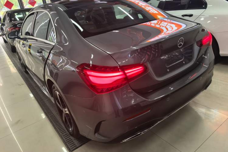 Used Mercedes-Benz A-Class 2025 A 200 L Fashion Model Rear Left 45 Deg